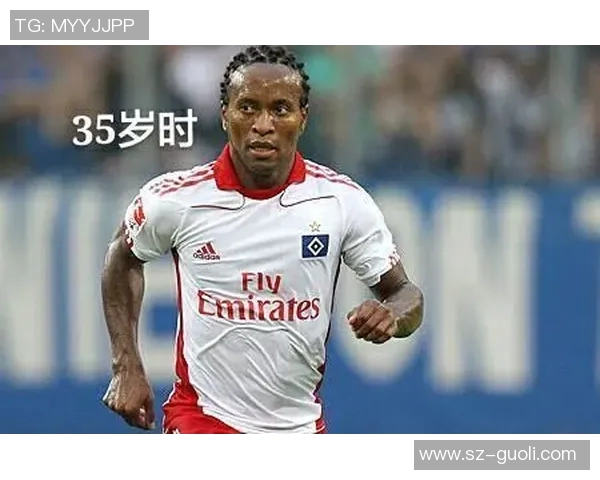 足球天才牛奶崛起之路:从街头球场到世界舞台的传奇旅程