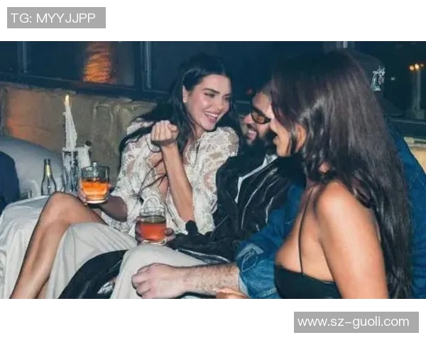 足球球星深夜现身夜店疯狂派对被抓拍 视频曝光引发网友热议