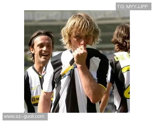 德国球星对足球的热爱与职业精神探索